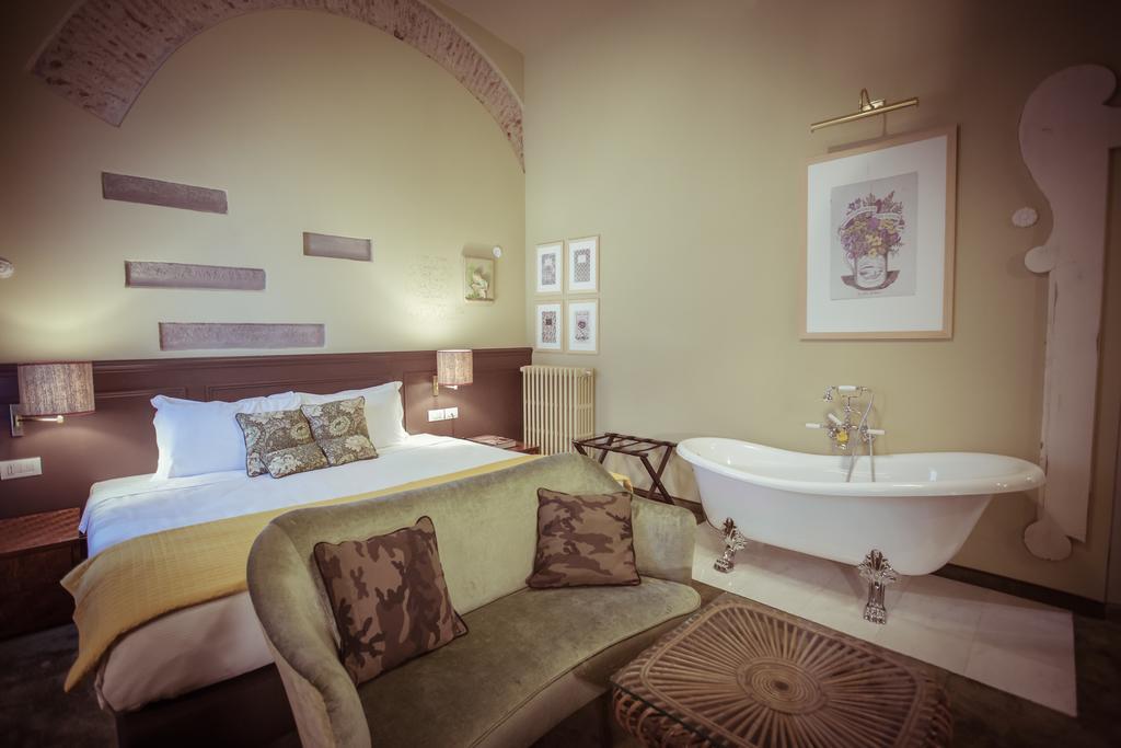 Adastra Suites Firenze Bagian luar foto