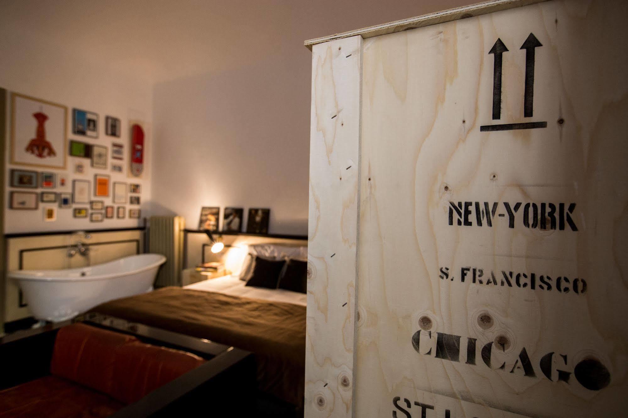 Adastra Suites Firenze Bagian luar foto