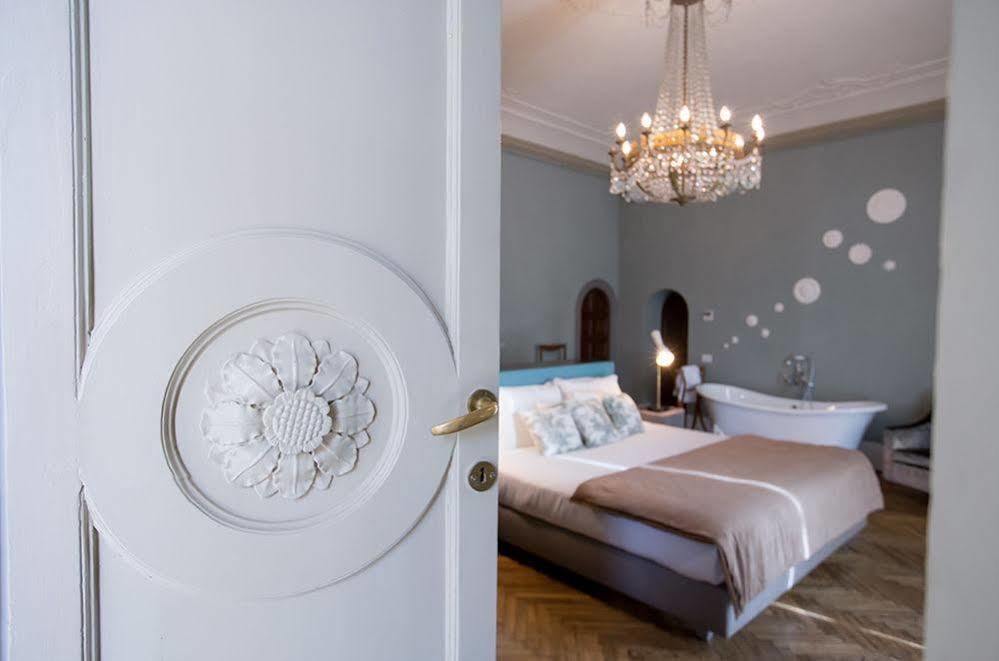 Adastra Suites Firenze Bagian luar foto