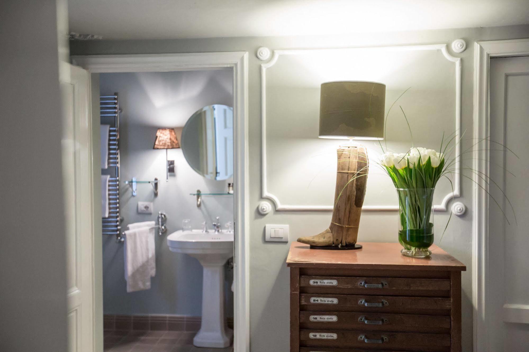 Adastra Suites Firenze Bagian luar foto